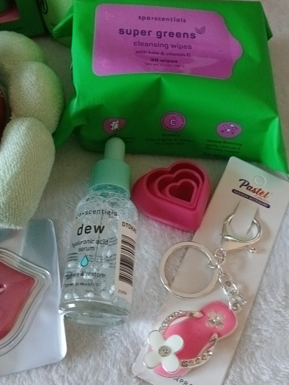 Clinique x Kate Spade x Creme Shop x Super Greens 16 PIECE Beauty Bundle & MORE!